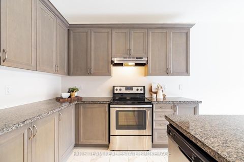 Photo 7 at 1559 Farrow Crescent, Rural Innisfil, Innisfil