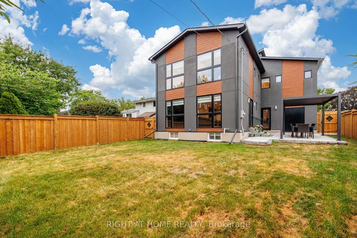 Photo 2 at 584 WALKERS Line, Roseland, Burlington