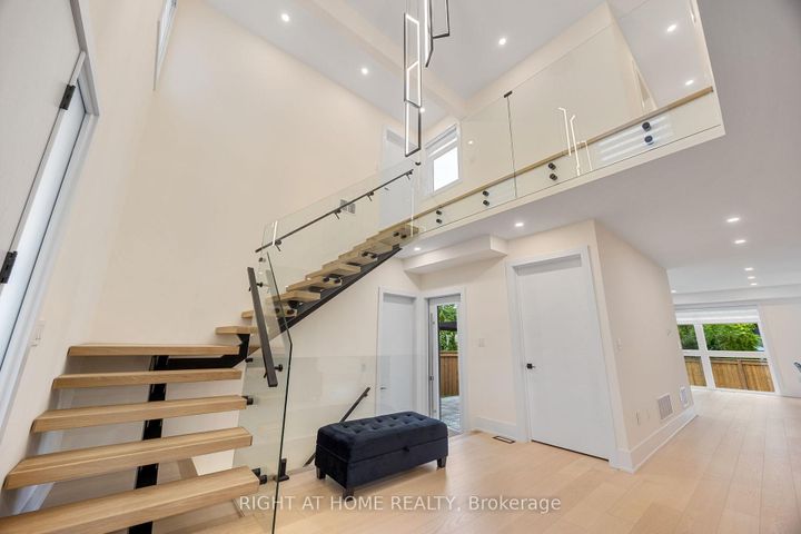 Photo 7 at 584 WALKERS Line, Roseland, Burlington