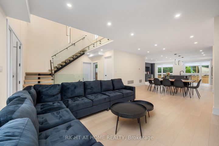 Photo 11 at 584 WALKERS Line, Roseland, Burlington