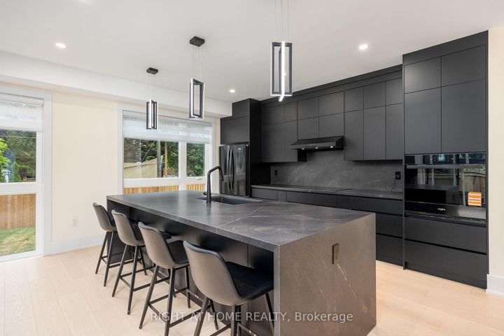 Photo 13 at 584 WALKERS Line, Roseland, Burlington