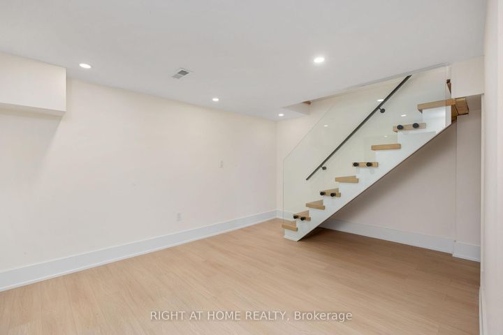 Photo 32 at 584 WALKERS Line, Roseland, Burlington