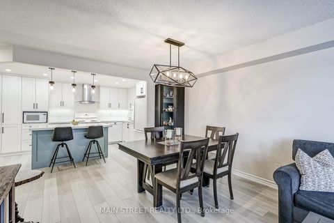 Photo 12 at 506 - 250 Davis Drive, Central Newmarket, Newmarket