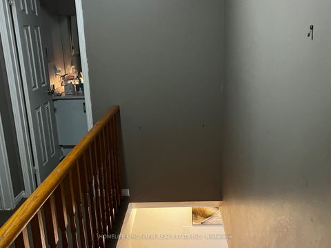 Photo 16 at 79 Cashel Court, Aurora Highlands, Aurora