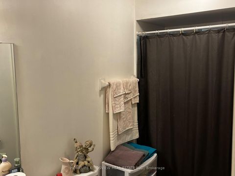 Photo 18 at 79 Cashel Court, Aurora Highlands, Aurora