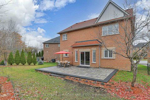 Photo 30 at 20 Trish Drive, Oak Ridges Lake Wilcox, Richmond Hill