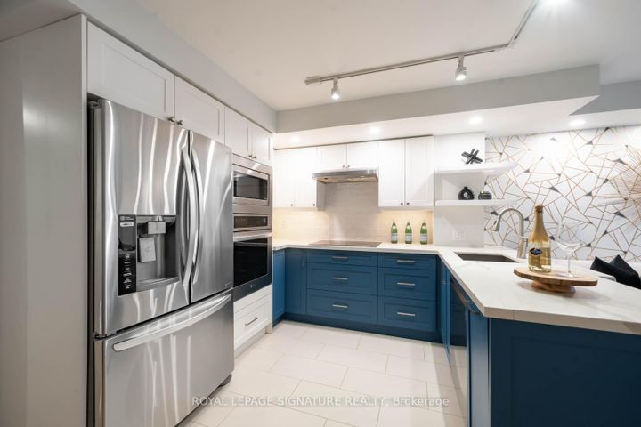 Photo 4 at 1105 - 75 Dalhousie Street, Yonge Corridor, Toronto