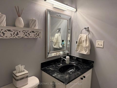 Photo 11 at 906 - 39 Oneida Crescent, Langstaff, Richmond Hill