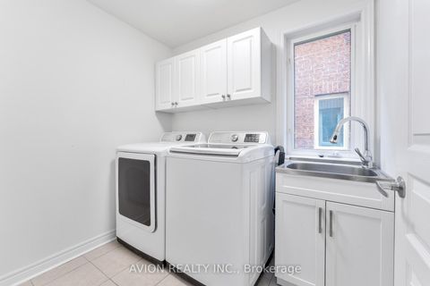 Photo 26 at 33 Brockdale Street, Oak Ridges, Richmond Hill