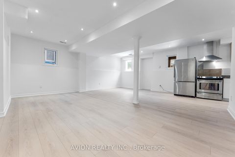 Photo 29 at 33 Brockdale Street, Oak Ridges, Richmond Hill