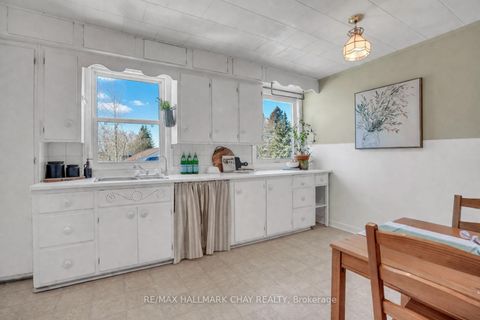 Photo 3 at 26 King Street S, Cookstown, Innisfil