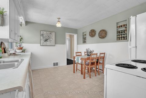 Photo 5 at 26 King Street S, Cookstown, Innisfil