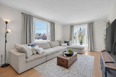 Photo 6 at 26 King Street S, Cookstown, Innisfil