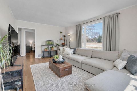 Photo 7 at 26 King Street S, Cookstown, Innisfil