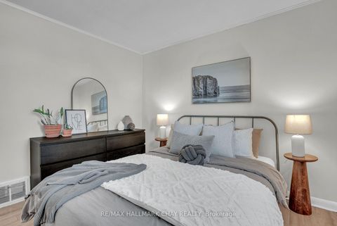 Photo 10 at 26 King Street S, Cookstown, Innisfil