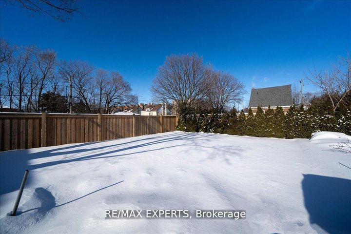 Photo 35 at 60 Anthony Road, CFB, Toronto