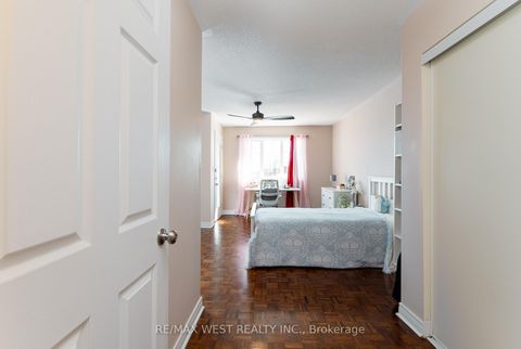 Photo 18 at 682 Napa Valley Avenue, Sonoma Heights, Vaughan