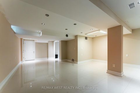 Photo 37 at 682 Napa Valley Avenue, Sonoma Heights, Vaughan