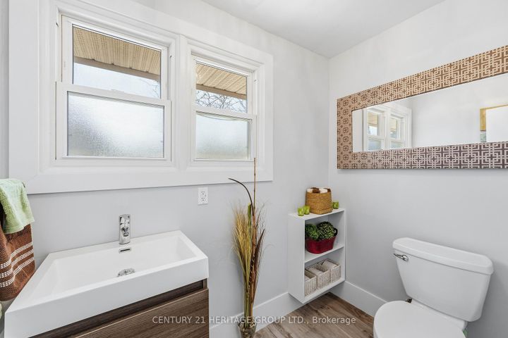 Photo 28 at 40 - 24 Purple Sageway, Hillcrest Village, Toronto