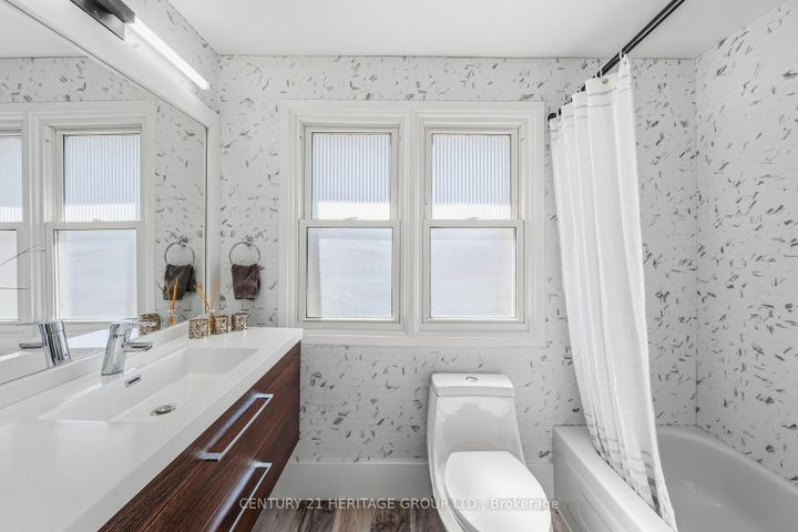 Photo 38 at 40 - 24 Purple Sageway, Hillcrest Village, Toronto