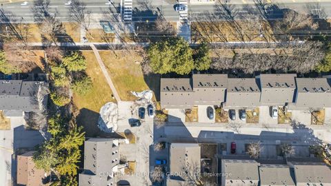 Photo 4 at 40 - 24 Purple Sageway, Hillcrest Village, Toronto