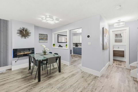 Photo 22 at 40 - 24 Purple Sageway, Hillcrest Village, Toronto