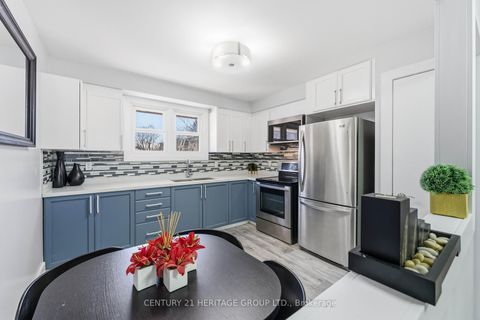 Photo 25 at 40 - 24 Purple Sageway, Hillcrest Village, Toronto