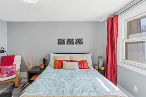 Photo 32 at 40 - 24 Purple Sageway, Hillcrest Village, Toronto