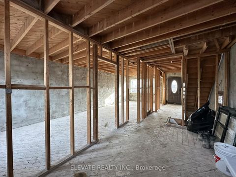 Photo 6 at 282 Westlake Avenue, Lumsden, Toronto