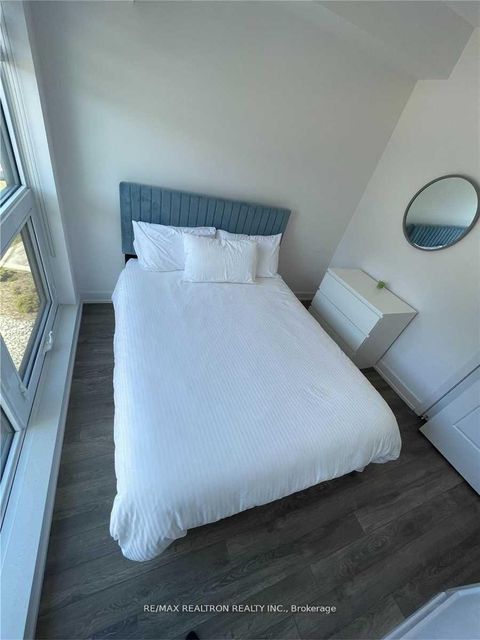 Photo 13 at D229 - 333 Sea Ray Avenue, Rural Innisfil, Innisfil