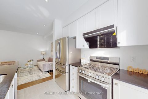 Photo 7 at 63 McCague Street, Rural Richmond Hill, Richmond Hill