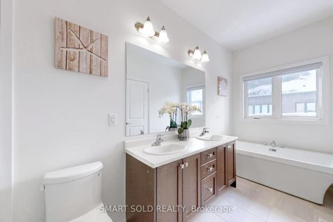 Photo 15 at 63 McCague Street, Rural Richmond Hill, Richmond Hill