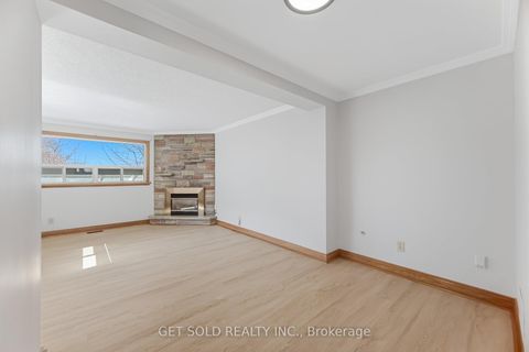 Photo 8 at 60 Erie Street, Maple Leaf, Toronto