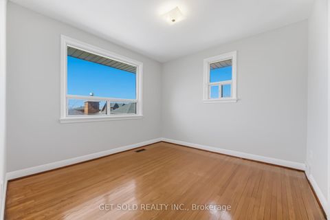 Photo 16 at 60 Erie Street, Maple Leaf, Toronto