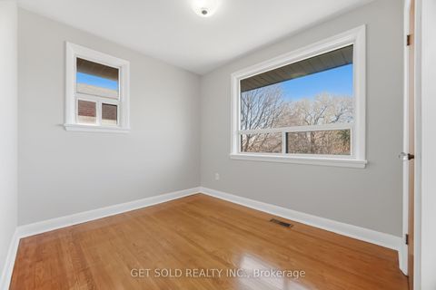 Photo 23 at 60 Erie Street, Maple Leaf, Toronto