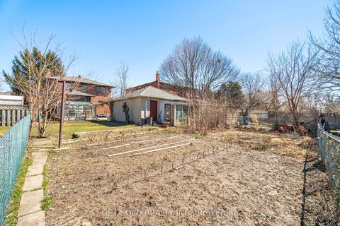 Photo 37 at 60 Erie Street, Maple Leaf, Toronto