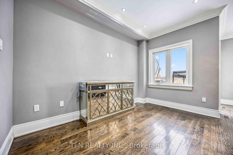 Photo 12 at 282B Aylesworth Avenue, Cliffside, Toronto