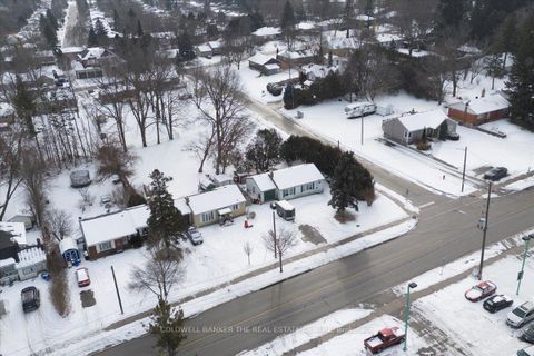 Photo 18 at 98 Eagle Street, Central Newmarket, Newmarket