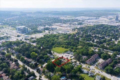 Photo 32 at 98 Eagle Street, Central Newmarket, Newmarket