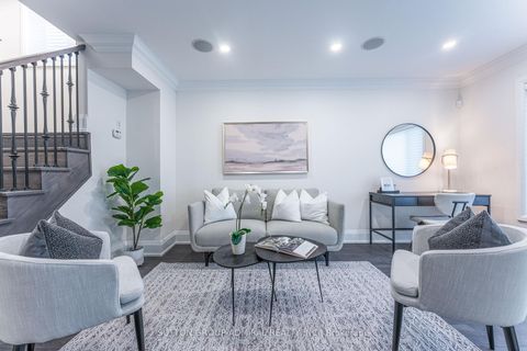 Photo 3 at 25 Cohen Way, Patterson, Vaughan