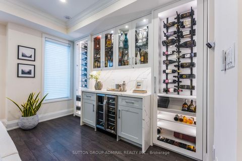 Photo 9 at 25 Cohen Way, Patterson, Vaughan