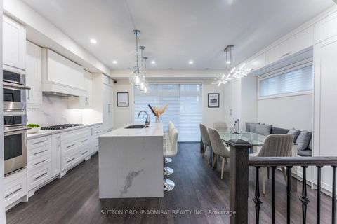 Photo 20 at 25 Cohen Way, Patterson, Vaughan