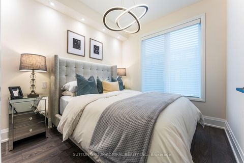 Photo 24 at 25 Cohen Way, Patterson, Vaughan