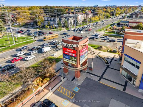 Photo 35 at 25 Cohen Way, Patterson, Vaughan