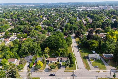 Photo 6 at 104 Eagle Street, Central Newmarket, Newmarket