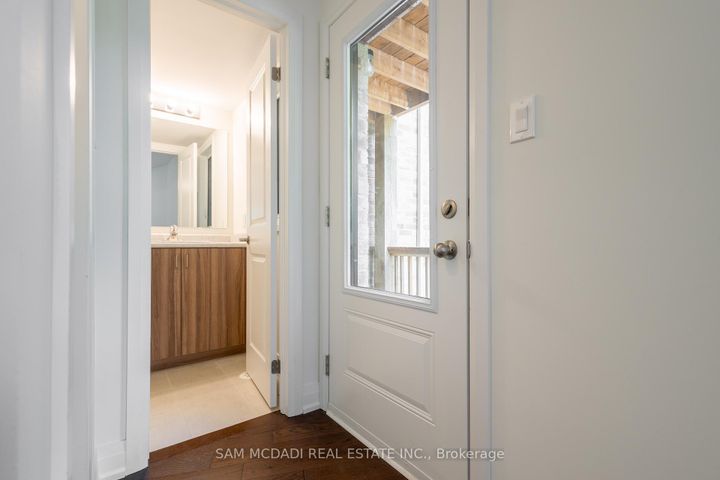 Photo 11 at 90 Salina Street, Streetsville, Mississauga