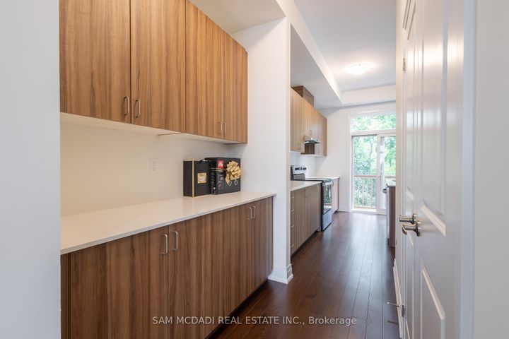 Photo 17 at 90 Salina Street, Streetsville, Mississauga