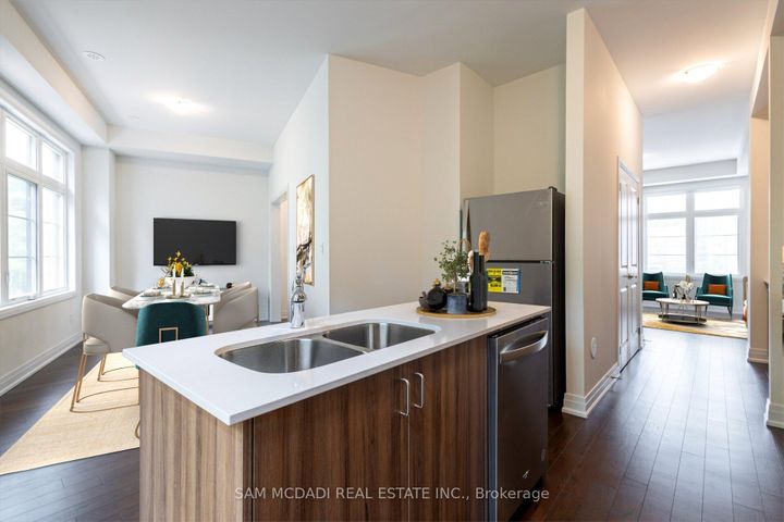 Photo 20 at 90 Salina Street, Streetsville, Mississauga