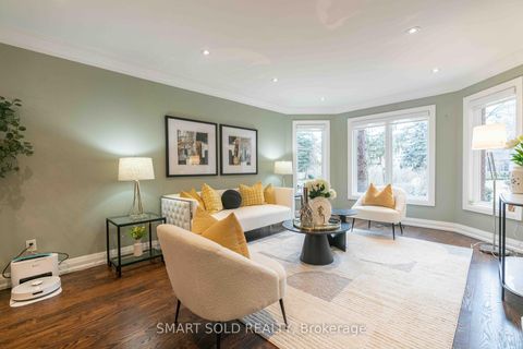 Photo 7 at 107 Arnold Avenue, Yorkhill, Vaughan