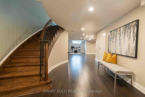 Photo 36 at 107 Arnold Avenue, Yorkhill, Vaughan